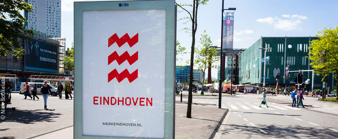 Préparer l'escapade à Eindhoven aux Pays-Bas.