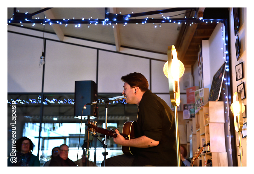 Geoffrey LE GOAZIOU en concert le 22 janvier 2023 aux Trois Tricoteurs à Roubaix en France, pour le We Loft Music 