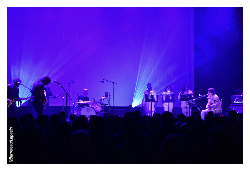 Les photos de SPIRITUALIZED en concert le 04 mai 2024 au Fuzz Club à Eindhoven aux Pays-Bas.