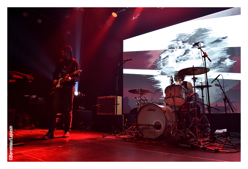 Les photos de THROW DOWN BONES en concert le 04 mai 2024 au Fuzz Club à Eindhoven aux Pays-Bas.